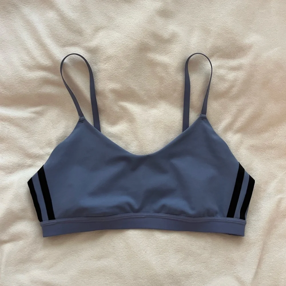 Adidas sports bra - Picture 2 of 5